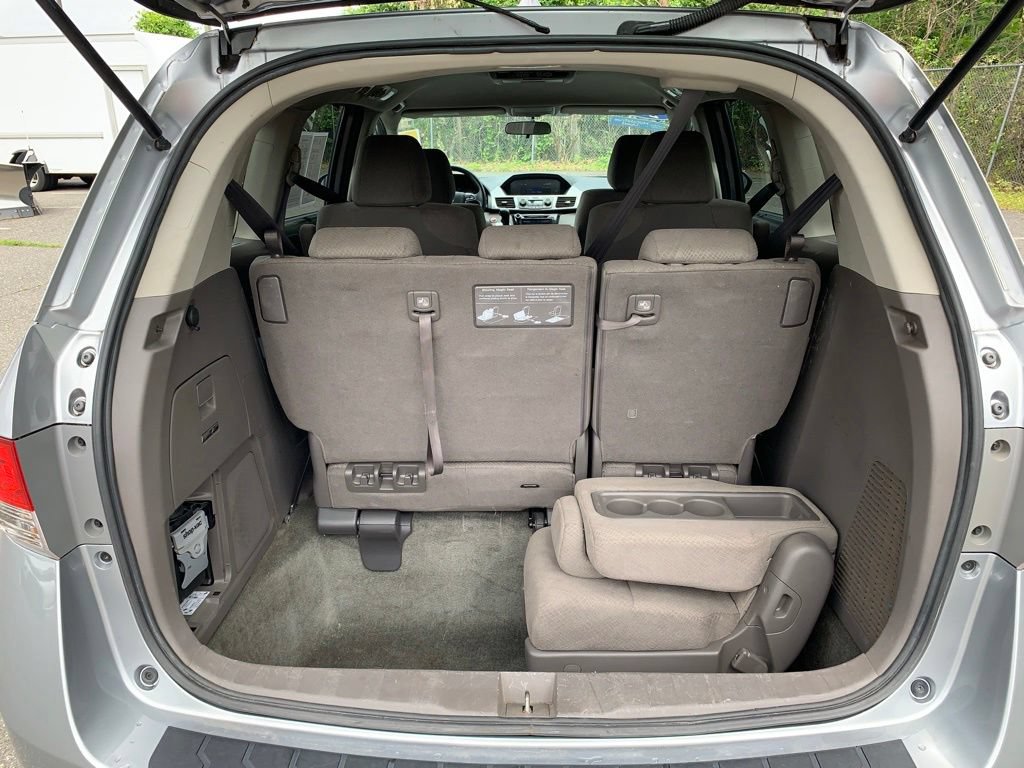 Used 2016 Honda Odyssey SE image 25
