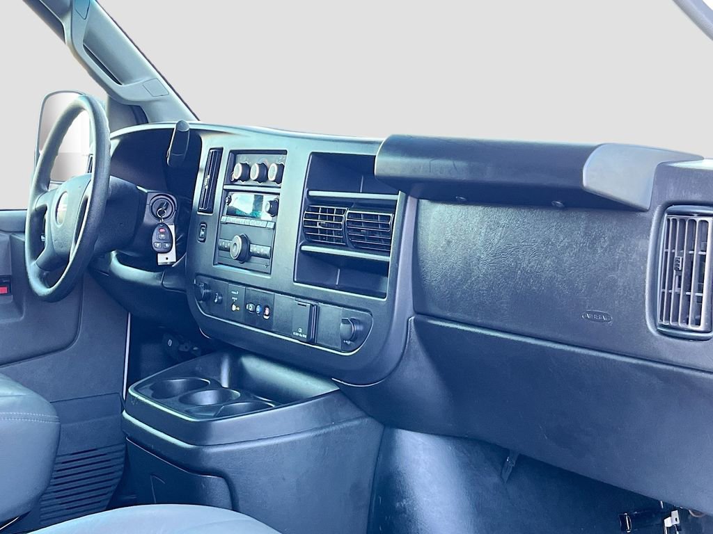 Used 2024 GMC Savana 2500 w/ Driver Convenience Package image 26