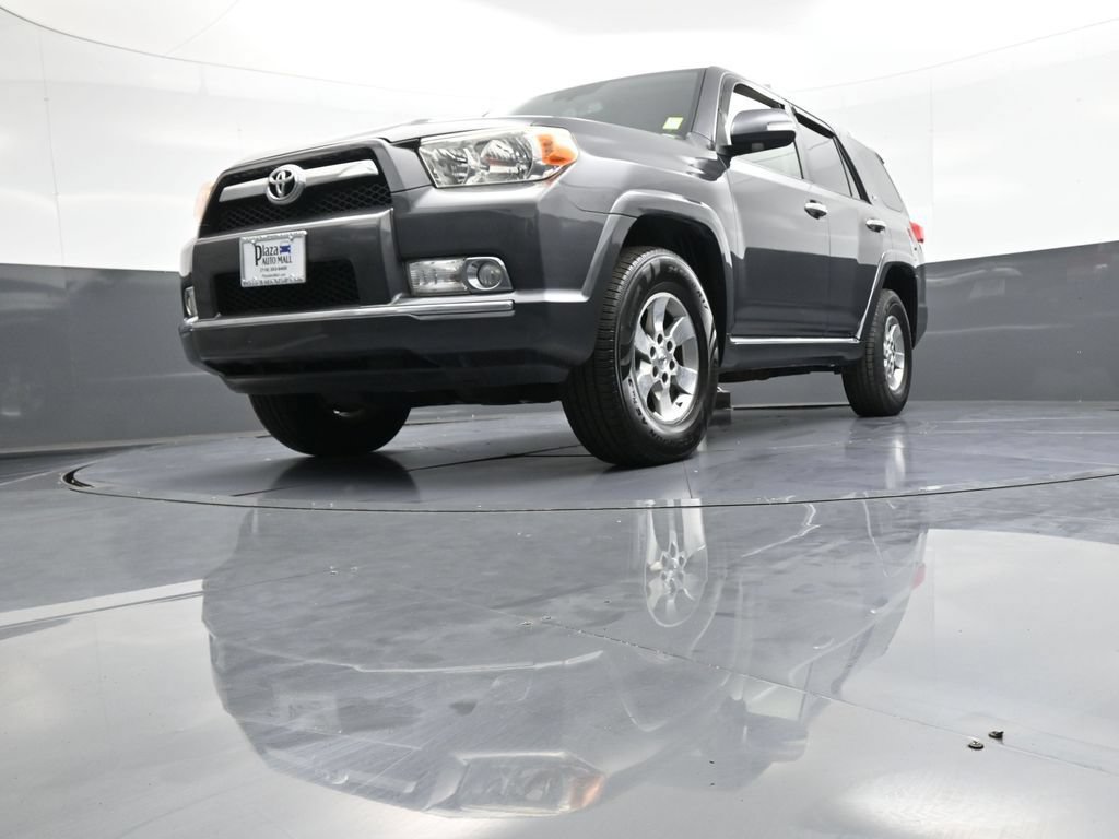 Used 2011 Toyota 4Runner SR5 w/ Premium Pkg w/Leather AWD/4WD image 25