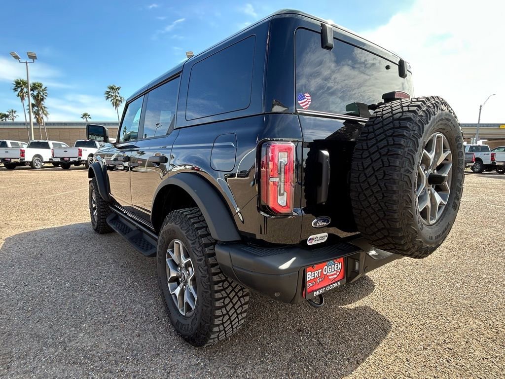 New 2025 Ford Bronco Badlands image 5