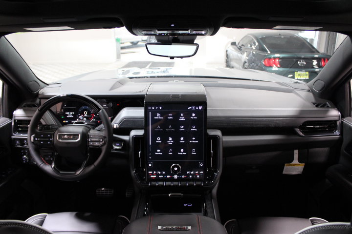 New 2026 GMC Yukon XL AT4 Ultimate AWD/4WD image 3