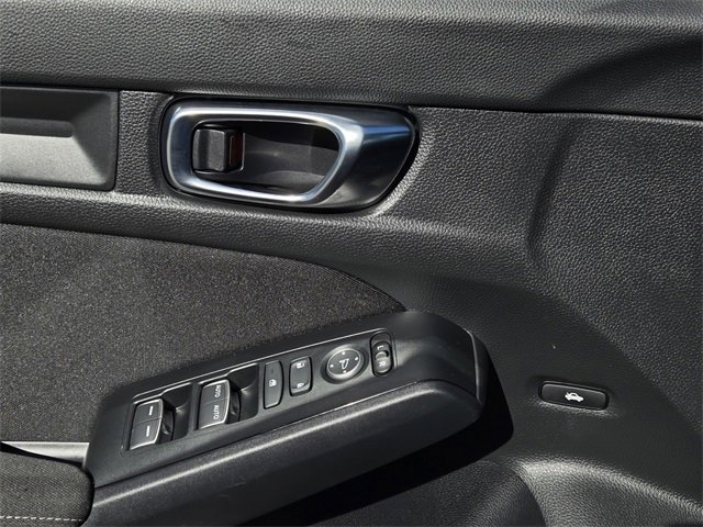 Used 2025 Honda Civic Sport image 22