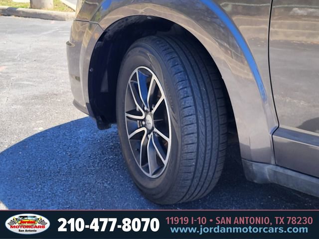 Used 2018 Dodge Journey SE w/ Popular Equipment Group image 29