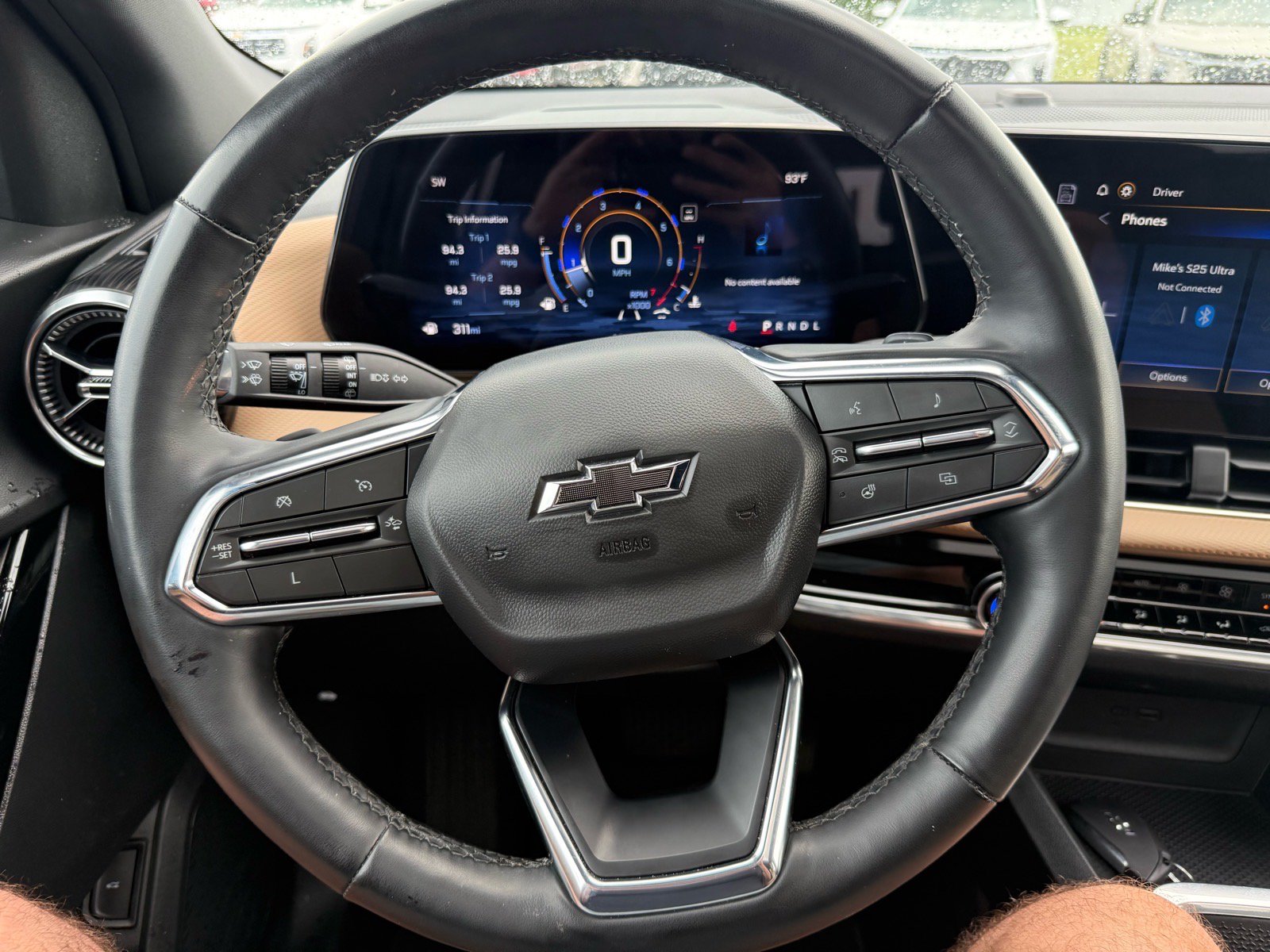 Used 2025 Chevrolet Equinox ACTIV w/ Safety and Technology Package FWD image 19