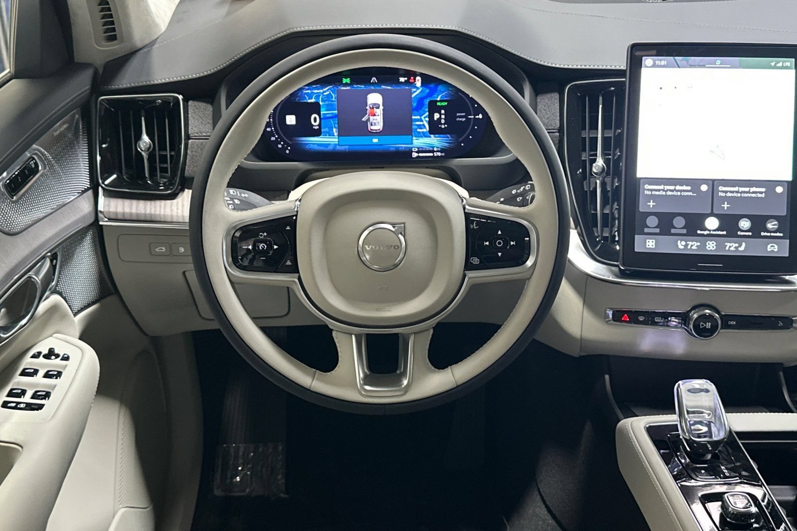 New 2027 Volvo XC90 T8 Ultra AWD/4WD image 16