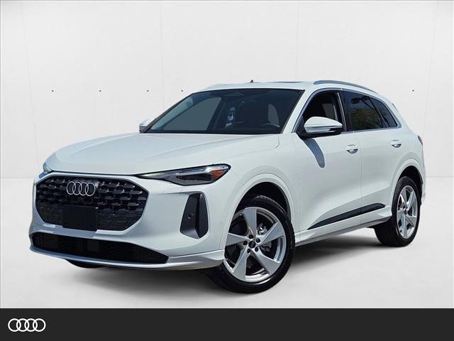 New 2025 Audi Q5 Premium Plus