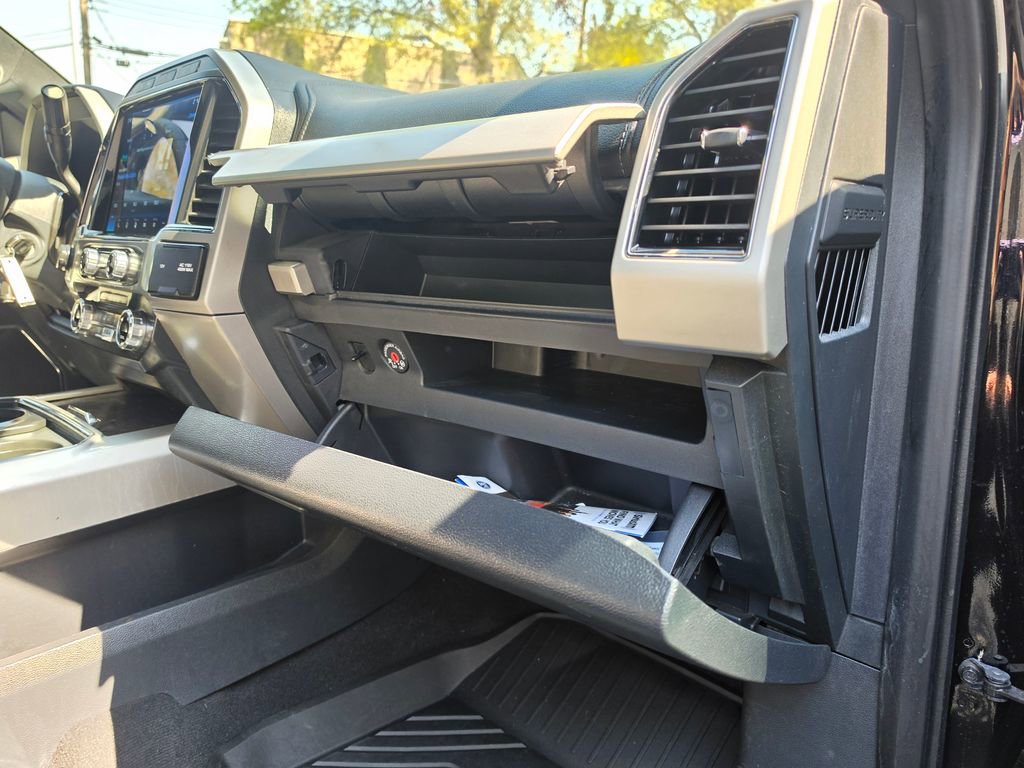 Certified 2022 Ford F250 Lariat w/ Tremor Off-Road Package image 52