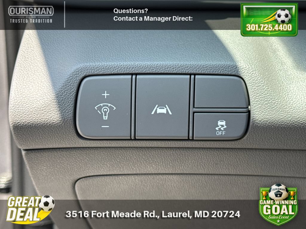 Used 2023 Hyundai Elantra SEL FWD image 25