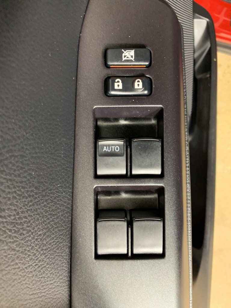 Used 2017 Toyota RAV4 XLE image 17