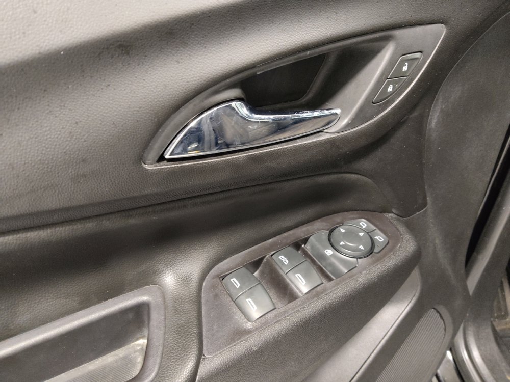 Used 2019 Chevrolet Equinox LT w/ Driver Convenience Package image 27