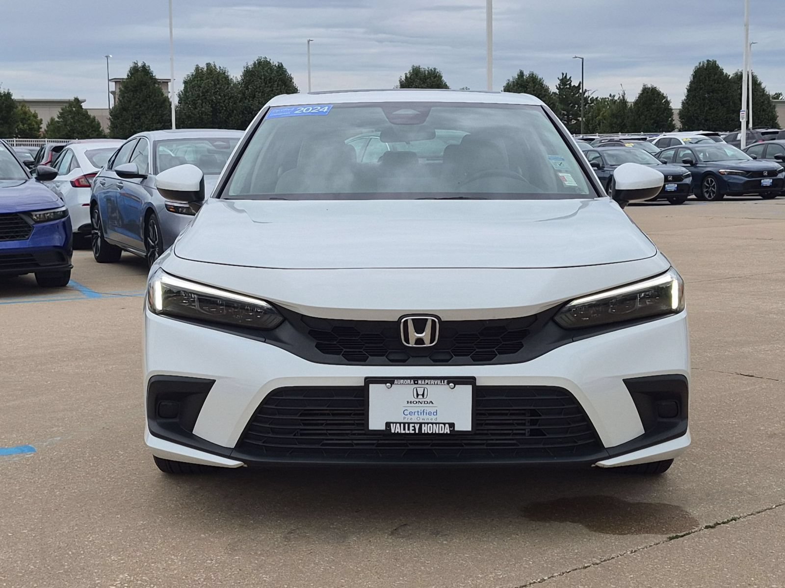 Certified 2024 Honda Civic EX-L image 4