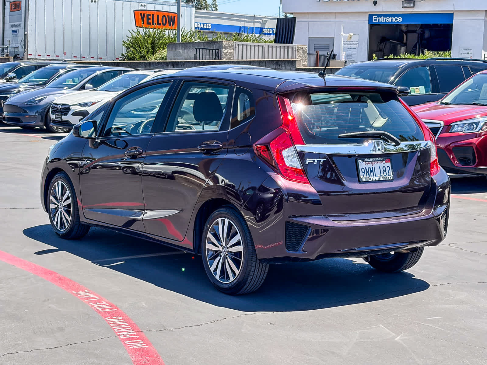 Used 2017 Honda Fit EX image 2