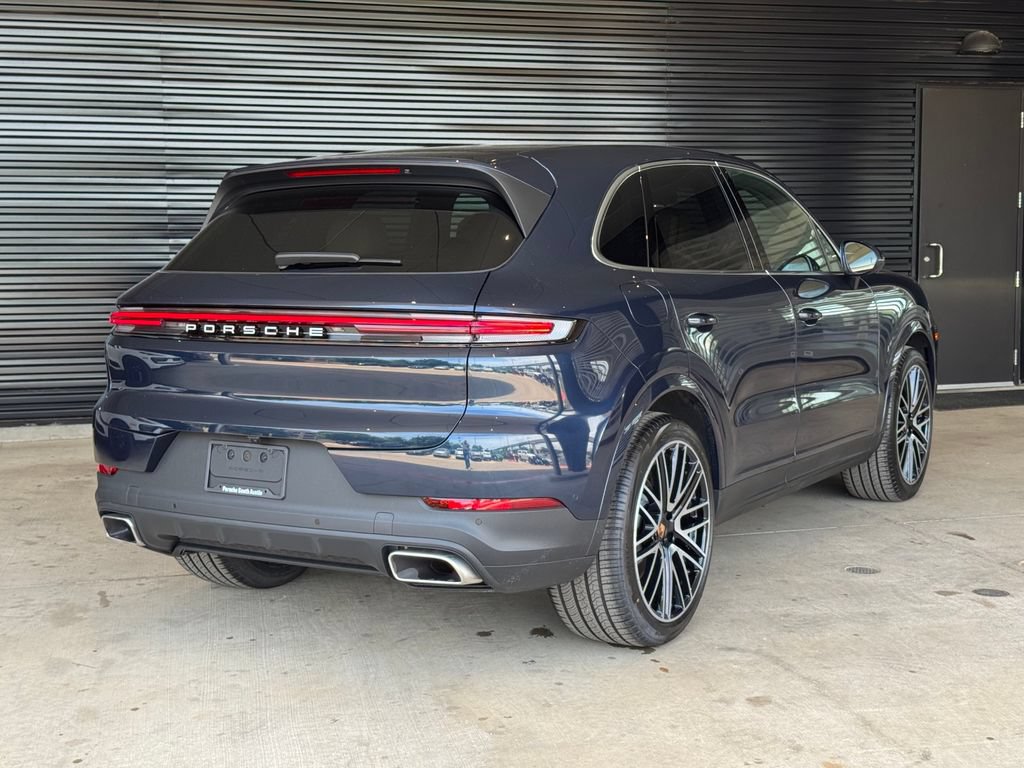 New 2026 Porsche Cayenne AWD/4WD image 7