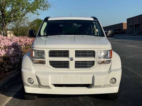 Used 2011 Dodge Nitro Shock RWD image 4