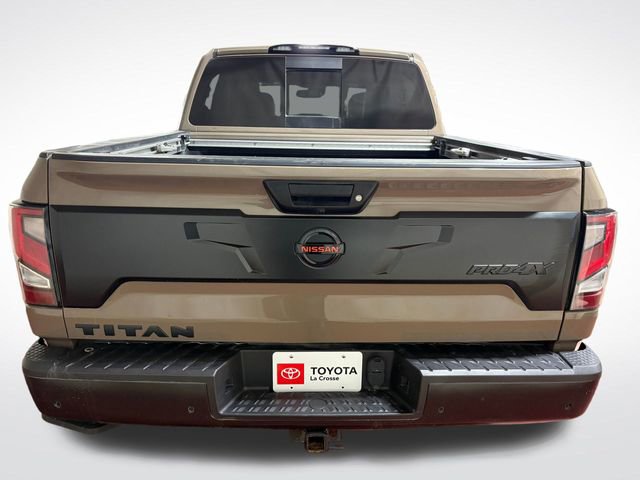 Used 2021 Nissan Titan PRO-4X w/ Pro-4x Convenience Package image 4