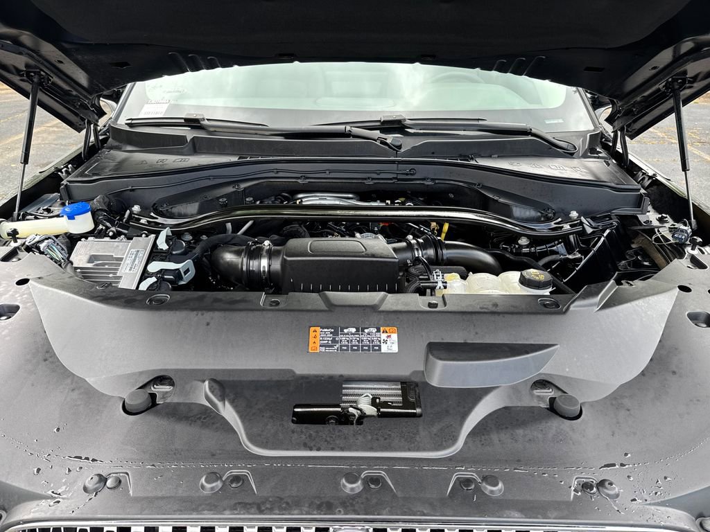 Used 2023 Lincoln Aviator AWD w/ Premium Package image 27