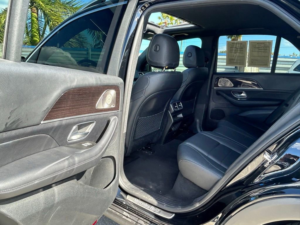Used 2022 Mercedes-Benz GLE 350 w/ Premium Package image 41