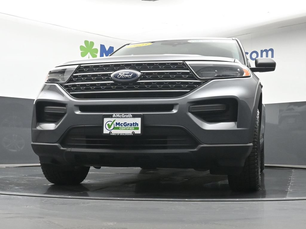 Used 2023 Ford Explorer XLT AWD/4WD image 7