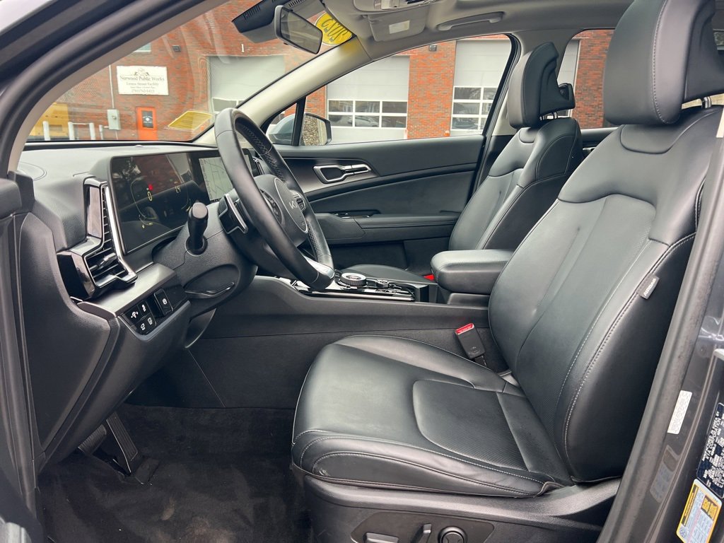 Certified 2023 Kia Sportage EX w/ EX Premium Package image 14