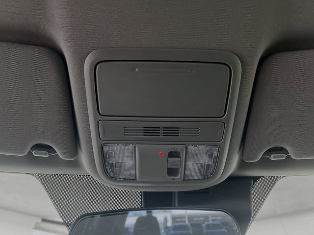 Used 2025 Honda Ridgeline Sport image 20