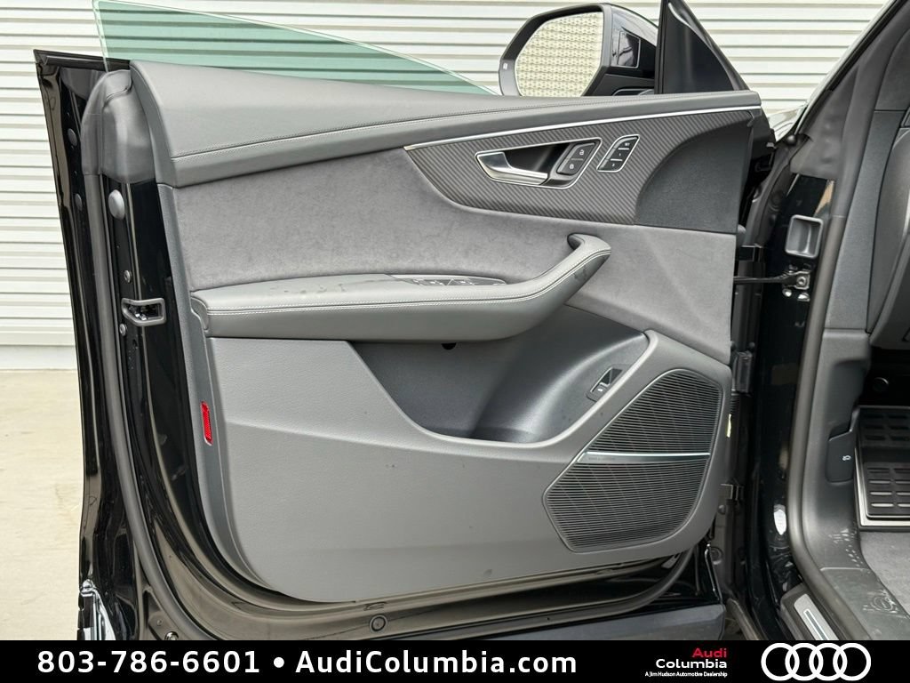 New 2026 Audi SQ8 Prestige AWD/4WD image 16