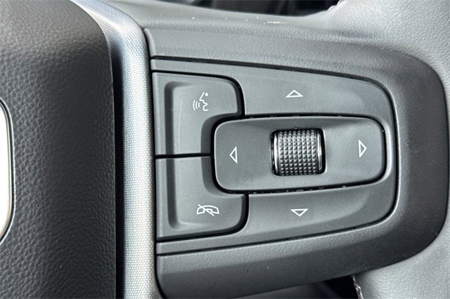 Used 2023 GMC Sierra 1500 Elevation image 39