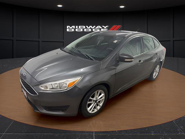 Used 2016 Ford Focus SE FWD image 2