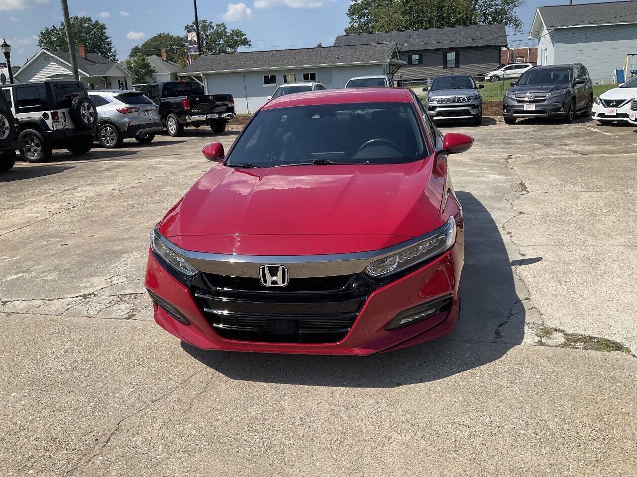 Used 2018 Honda Accord Sport image 8