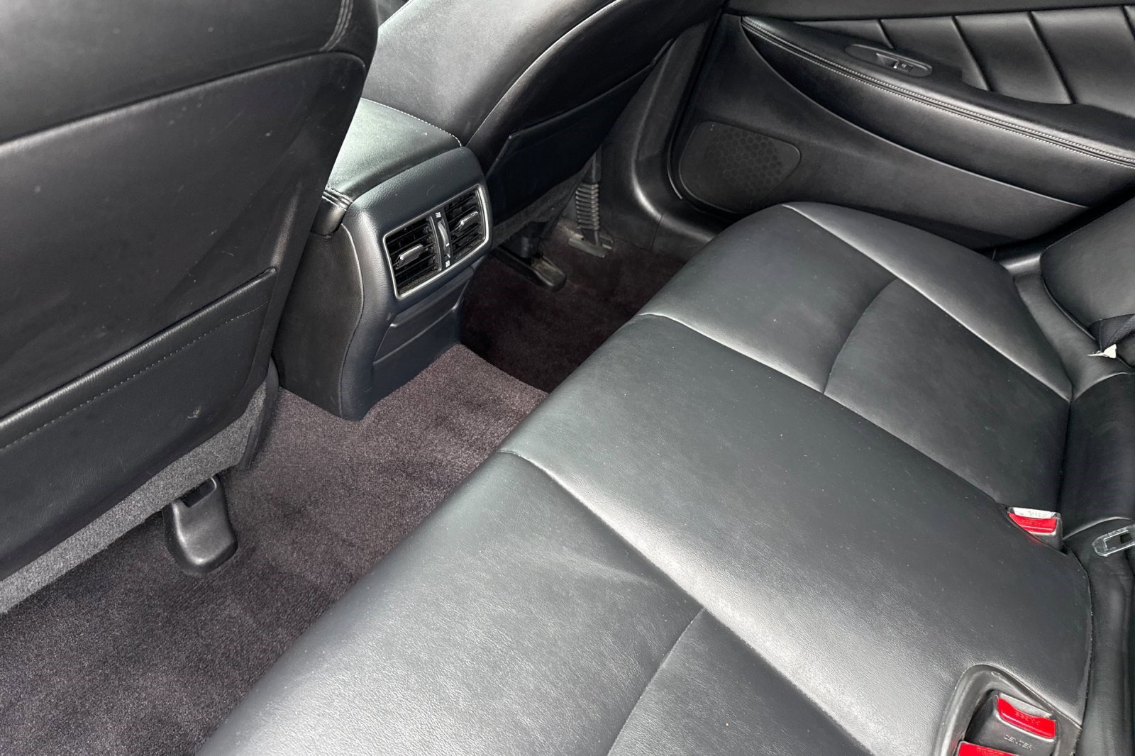 Used 2016 INFINITI Q50 3.0t Premium RWD image 25