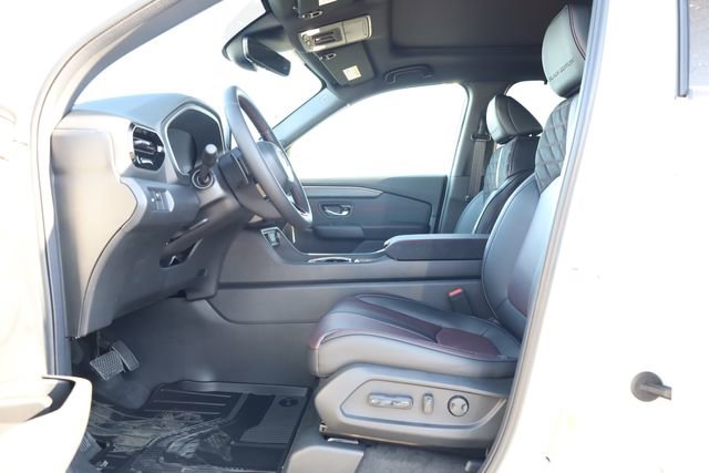 New 2026 Honda Pilot Black Edition image 11