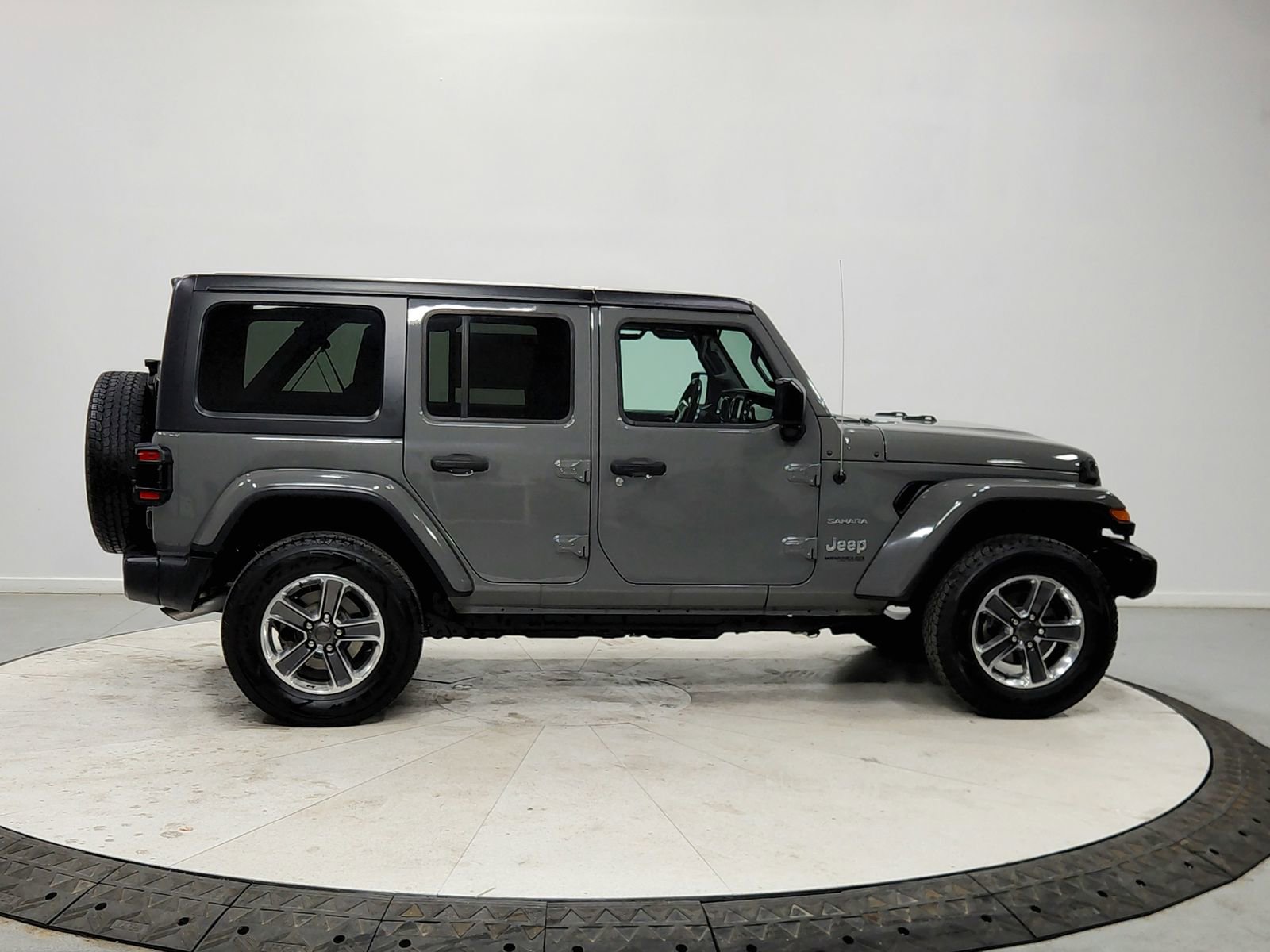 Used 2021 Jeep Wrangler Unlimited Sahara w/ LED Lighting Group image 8