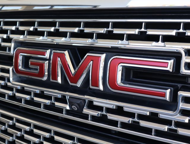 Used 2021 GMC Sierra 2500 Denali w/ Denali Ultimate Package image 58