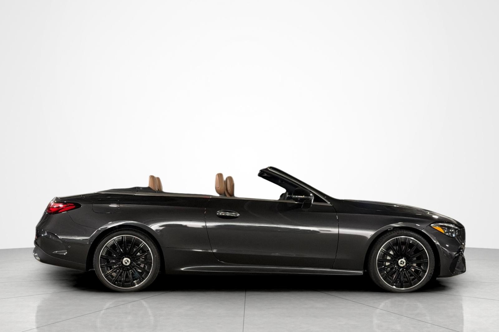 New 2026 Mercedes-Benz CLE 300 4MATIC Cabriolet image 6