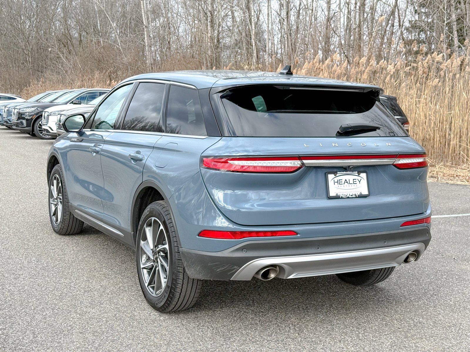 Used 2023 Lincoln Corsair AWD w/ Equipment Group 101A image 4