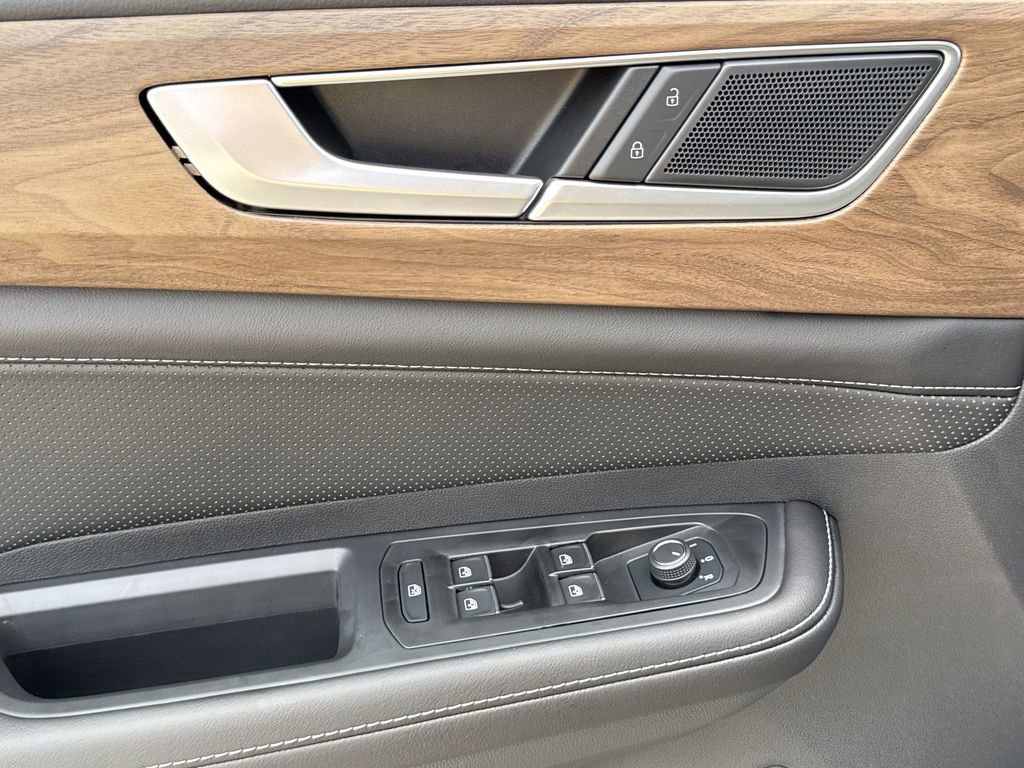 New 2026 Volkswagen Atlas SE image 27