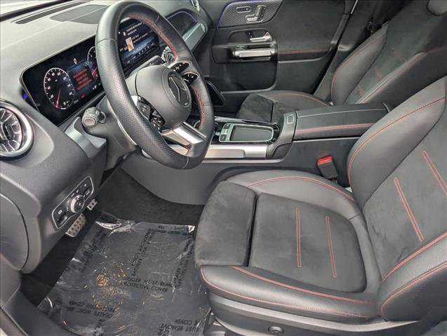 Certified 2025 Mercedes-Benz GLB 250 image 15