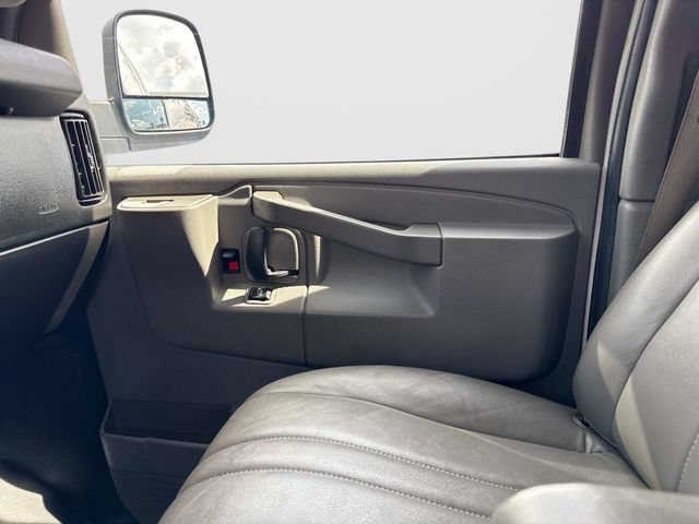 Used 2021 Chevrolet Express 2500 Extended w/ Driver Convenience Package RWD image 20