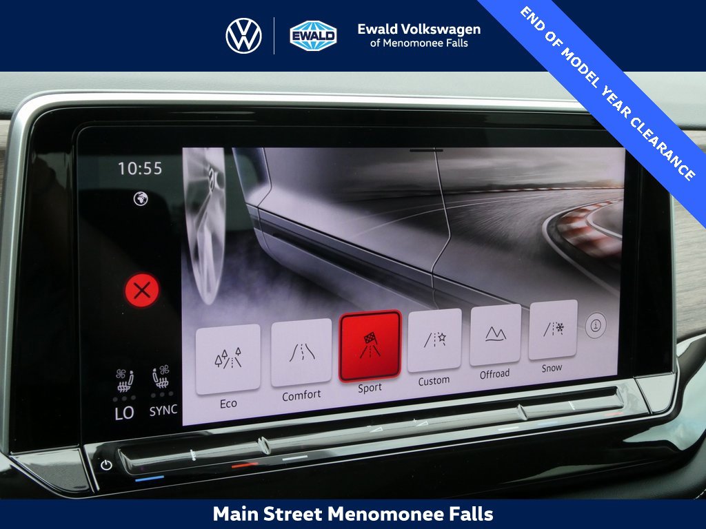 Certified 2025 Volkswagen Atlas SEL image 19