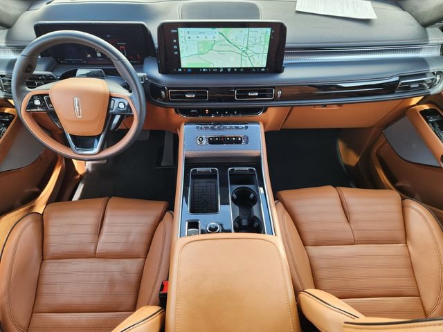 Certified 2025 Lincoln Aviator Black Label w/ Black Label Special Edition AWD/4WD image 13