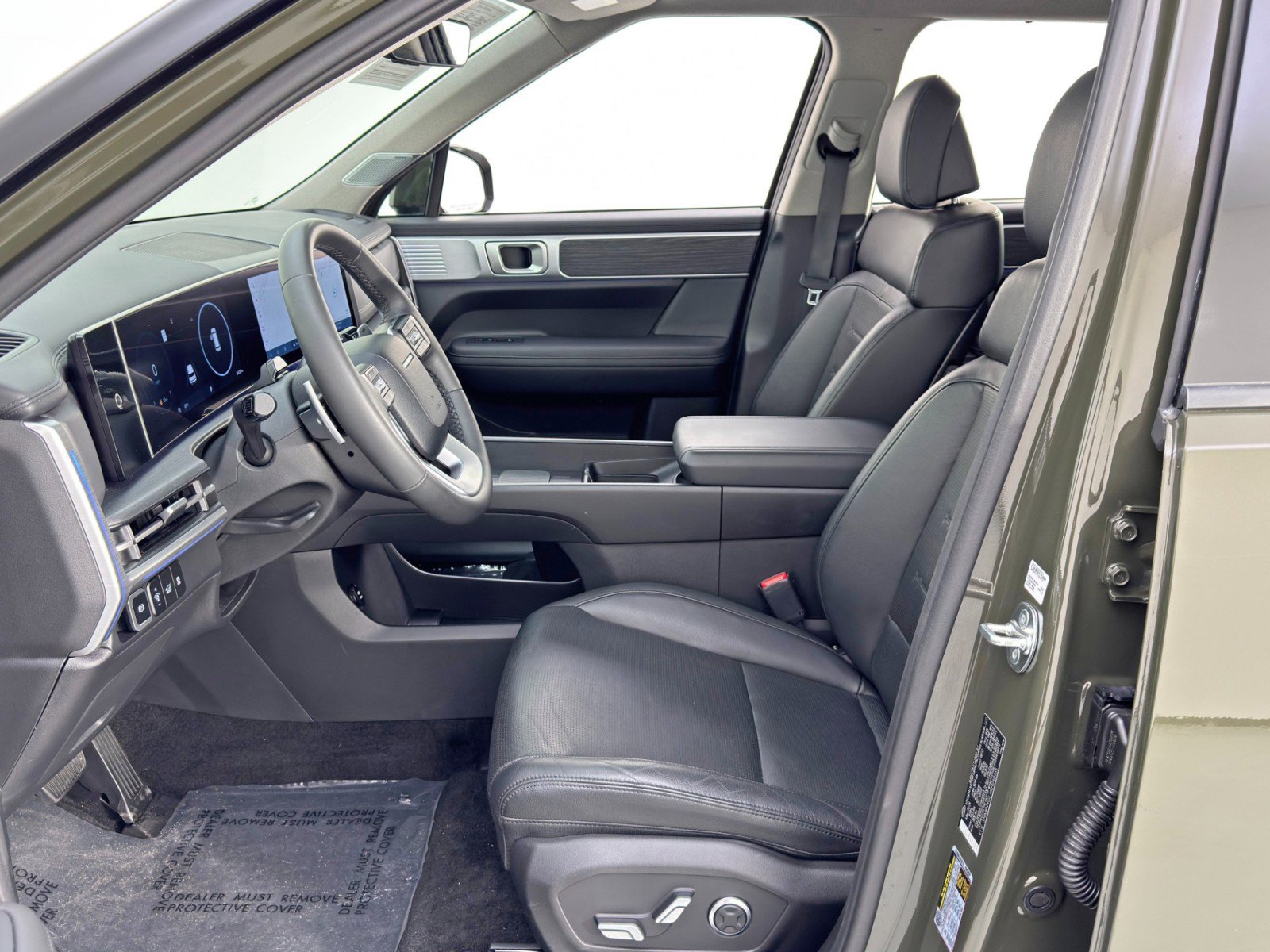 Used 2024 Hyundai Santa Fe Limited image 16