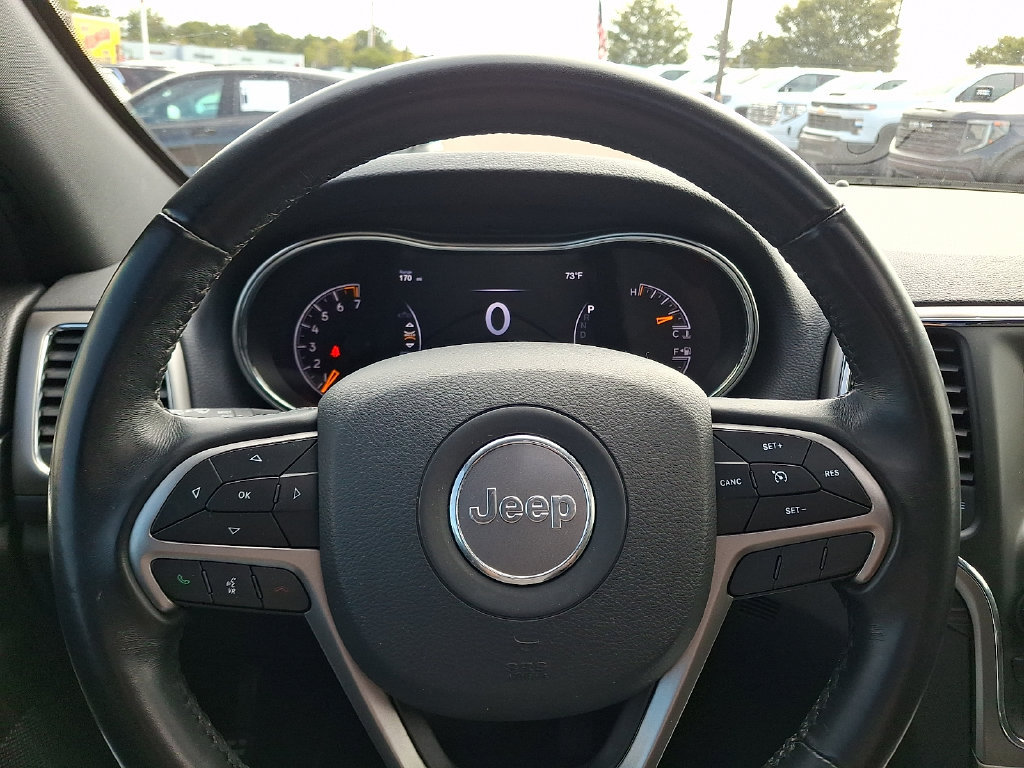 Used 2021 Jeep Grand Cherokee Laredo AWD/4WD image 19