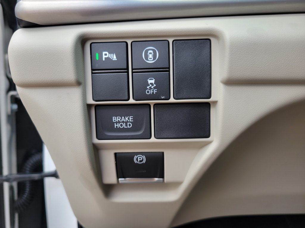 Certified 2025 Acura RDX w/ Technology Package AWD/4WD image 23
