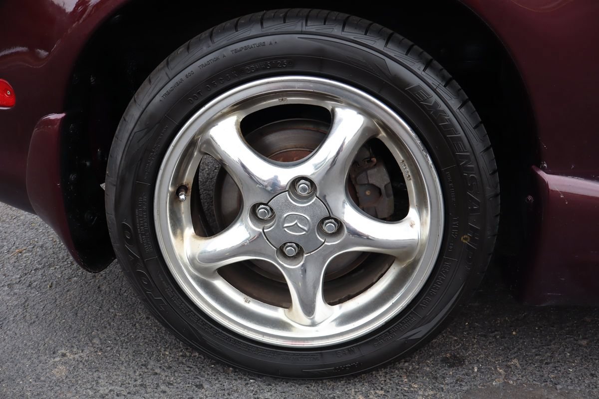Used 2000 MAZDA MX-5 Miata RWD image 46