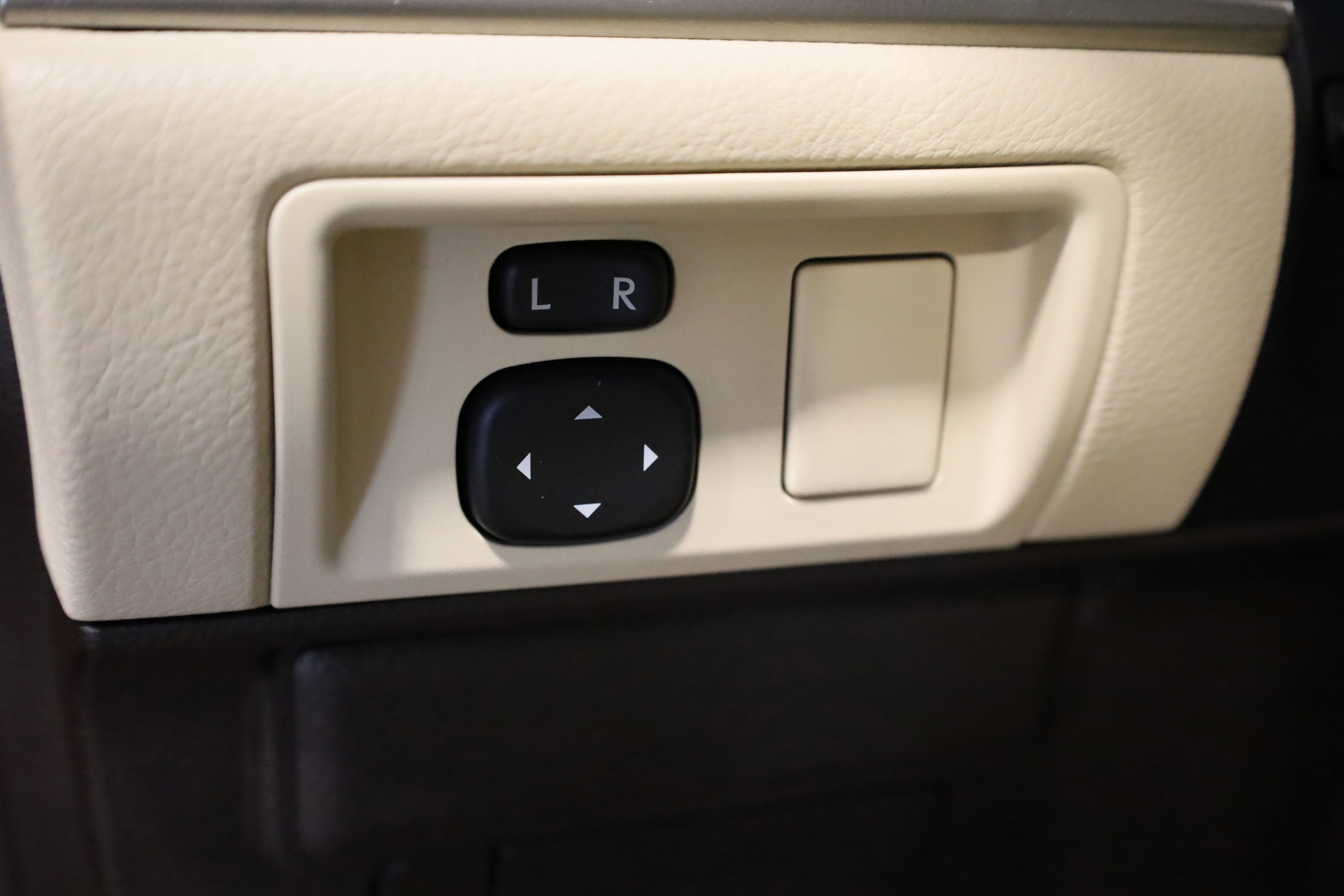 Used 2016 Lexus ES 350 image 19