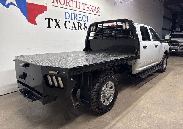 Used 2024 RAM 2500 Tradesman w/ Chrome Appearance Group AWD/4WD image 6