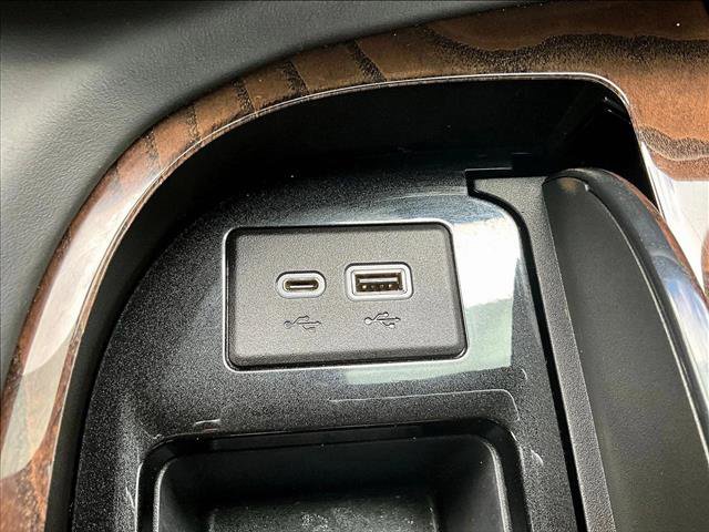 Used 2021 Cadillac Escalade Sport Platinum image 26