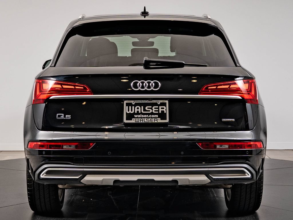 Used 2021 Audi Q5 Prestige w/ Prestige Package AWD/4WD image 7