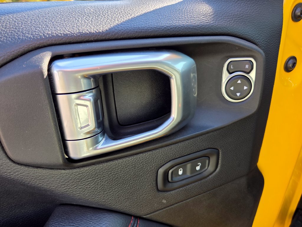 Used 2019 Jeep Wrangler Unlimited Rubicon AWD/4WD image 33