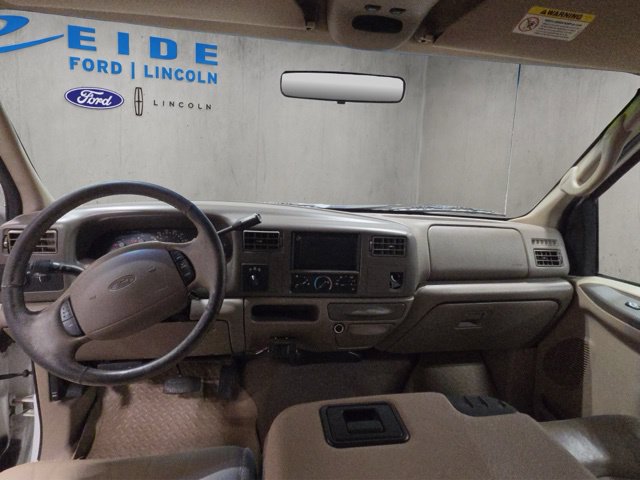 Used 2000 Ford F350 Lariat AWD/4WD image 2