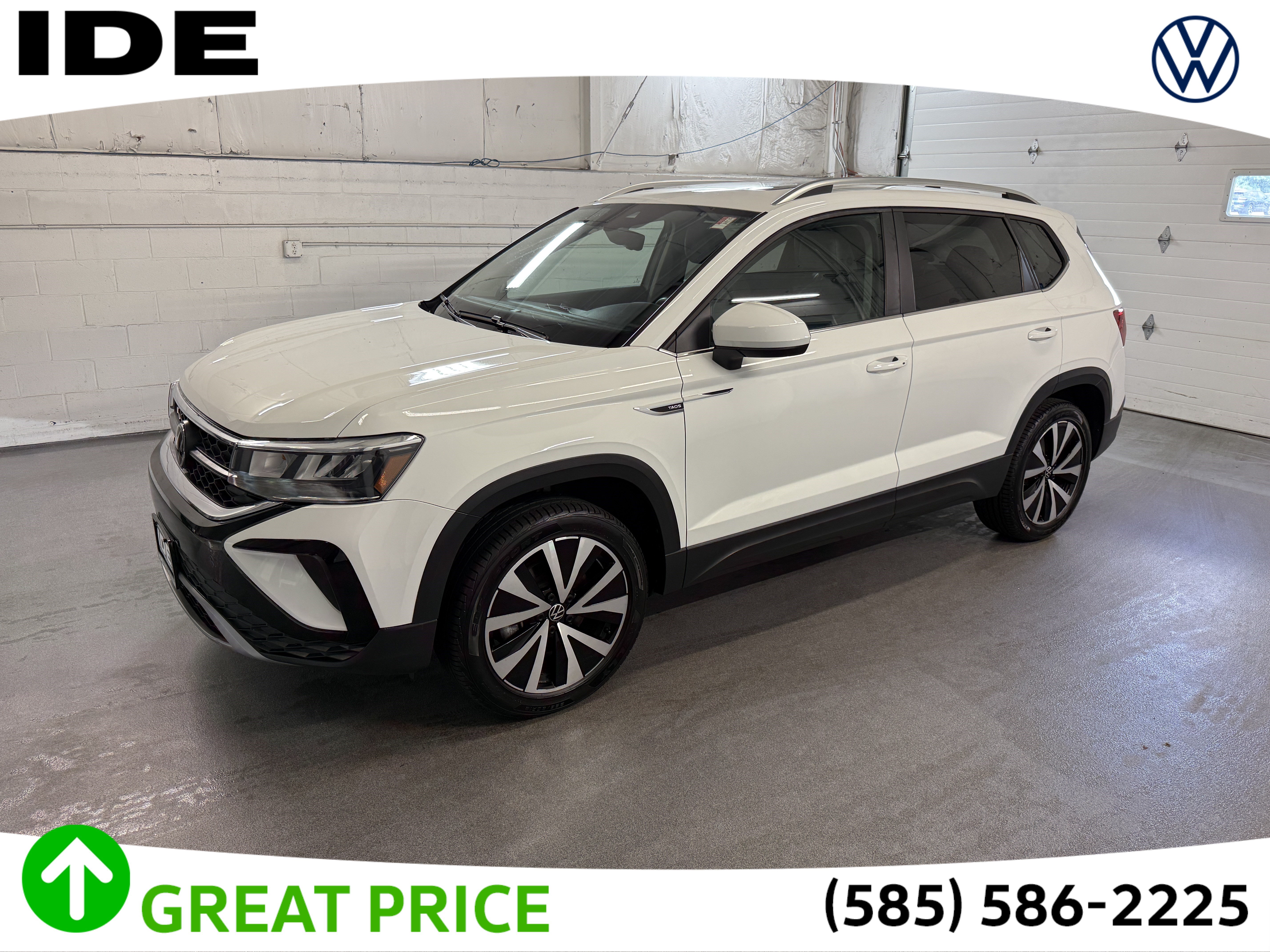 Certified 2023 Volkswagen Taos SE w/ Panoramic Sunroof Package AWD/4WD image 1